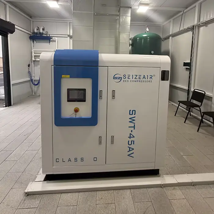 Drietraps PM VSD droge olievrije schroefluchtcompressor Drietraps PM VSD droge olievrije schroefluchtcompressor